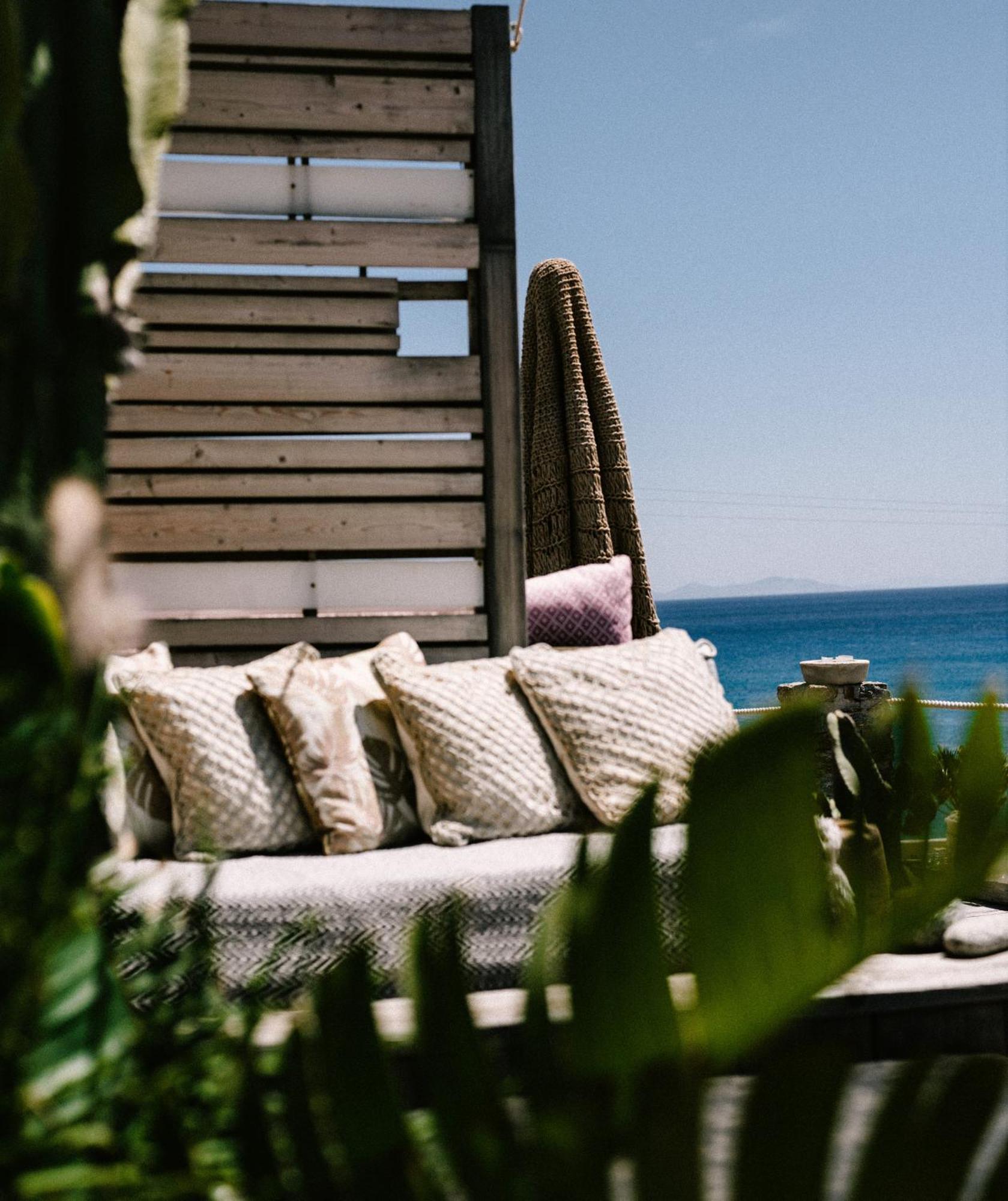Sea Side Studios & Houses Kalo Livadi Exterior photo